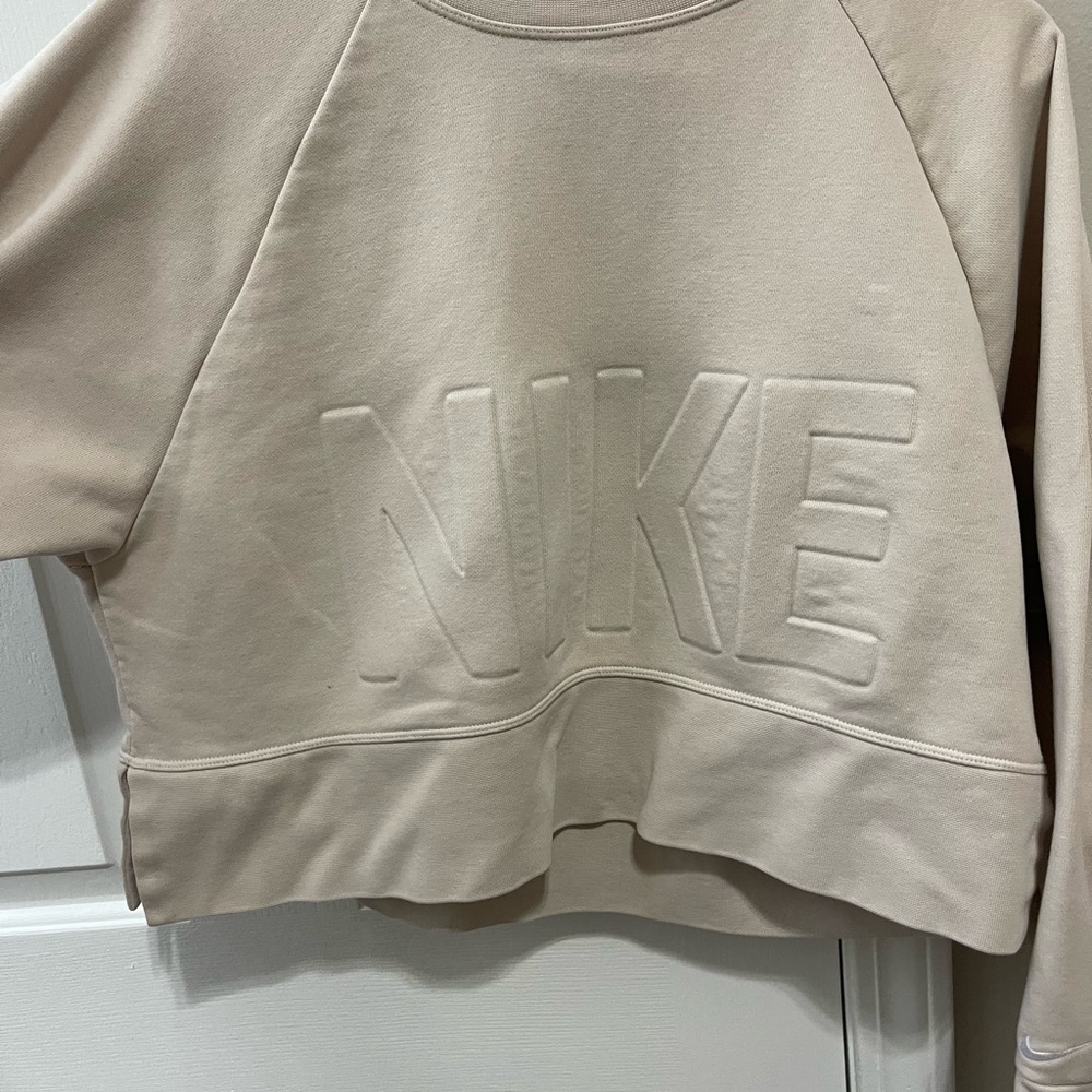 Nike Women's Beige Sweatshirt